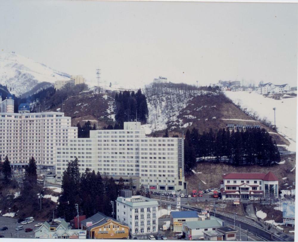 Hotel Chalet Yuzawa Ginsui Eksteriør bilde